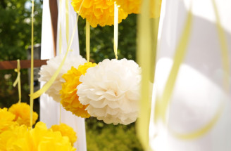 Štýlové svadobné pompony: Vyrob si výzdobu na svadbu sama