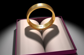 Gravírovanie na svadobné prstene: TOP inšpirácie, čo si nechať na prstene vyryť