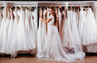 Jednoduchý návod, ako si uľahčiť výber svadobných šiat