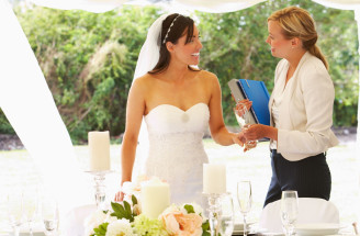 Je svadobný koordinátor dôležitý pomocník alebo zbytočný luxus?