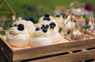 Mini koláče na svadbe: Trend budúceho roka, ktorý ohúri každého!