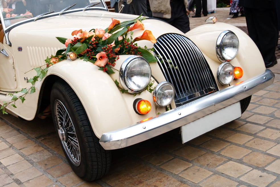 auto na svadbu