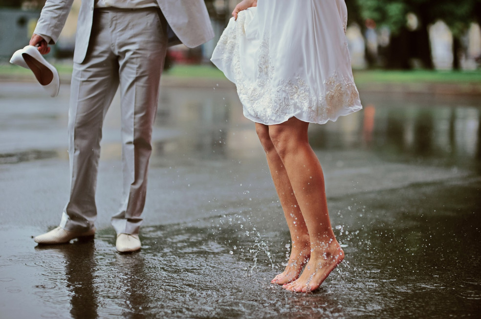 dážď na svadbe