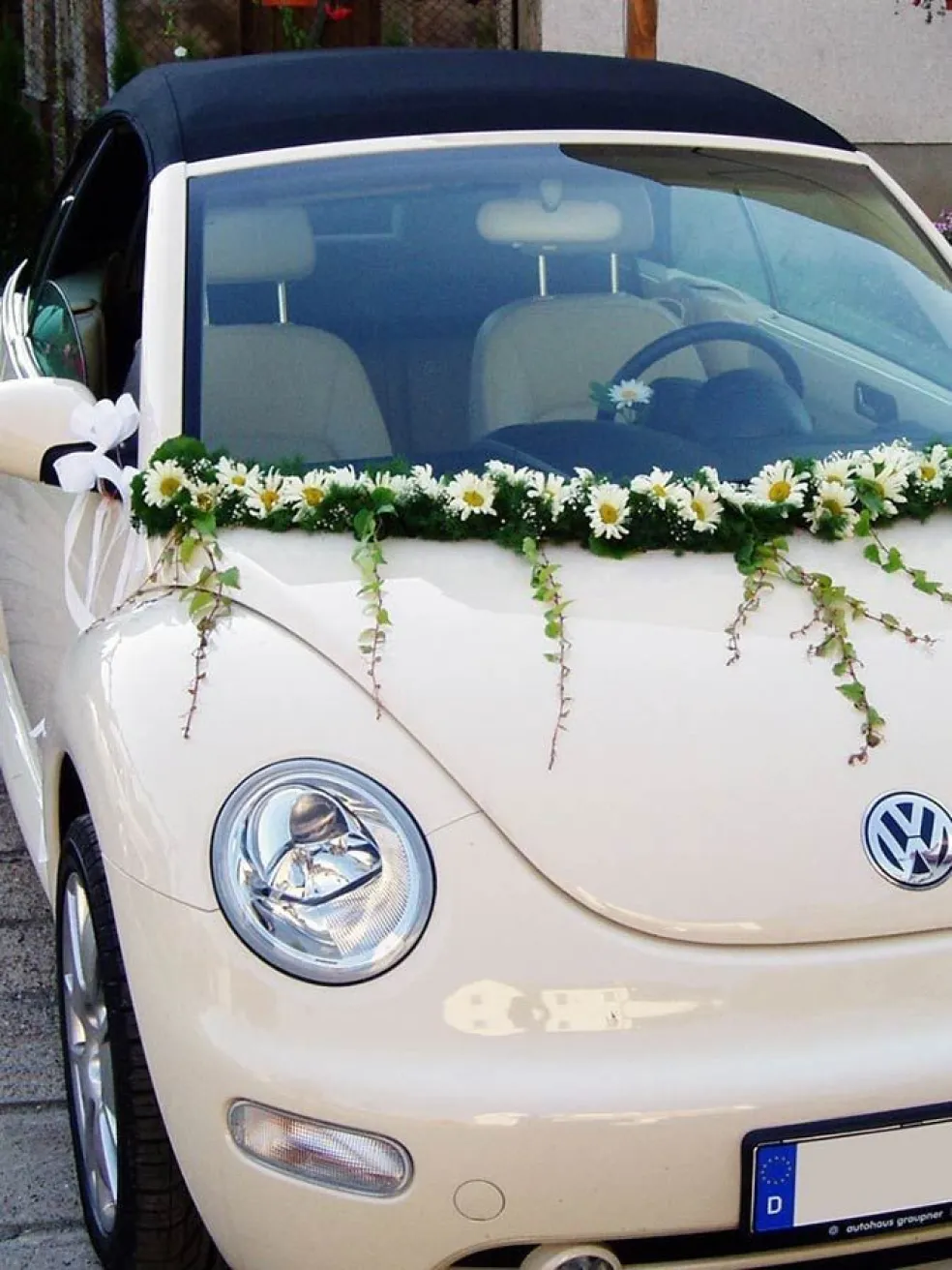 ozdoba na svadobné auto
