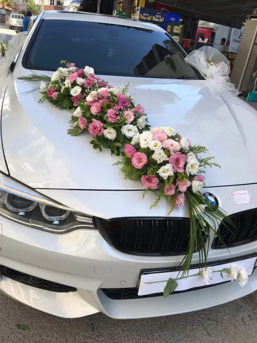 svadobné auto výzdoba koľko stojí
