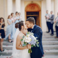 Ako vytvoriť svadobnú webovú stránku: Kompletný sprievodca pre moderných snúbencov