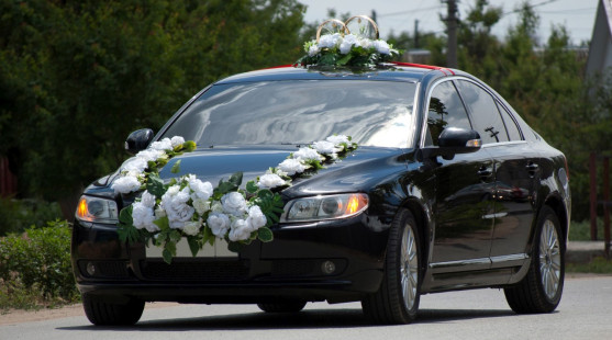 13 inšpirácií, ako vyzdobiť auto na svadbu: Vsaď na jedinečnosť a štýl