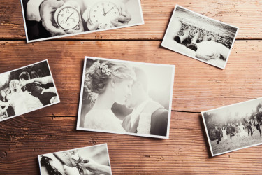 Fotografie ako súčasť svadobnej výzdoby: Nostalgia a romantika