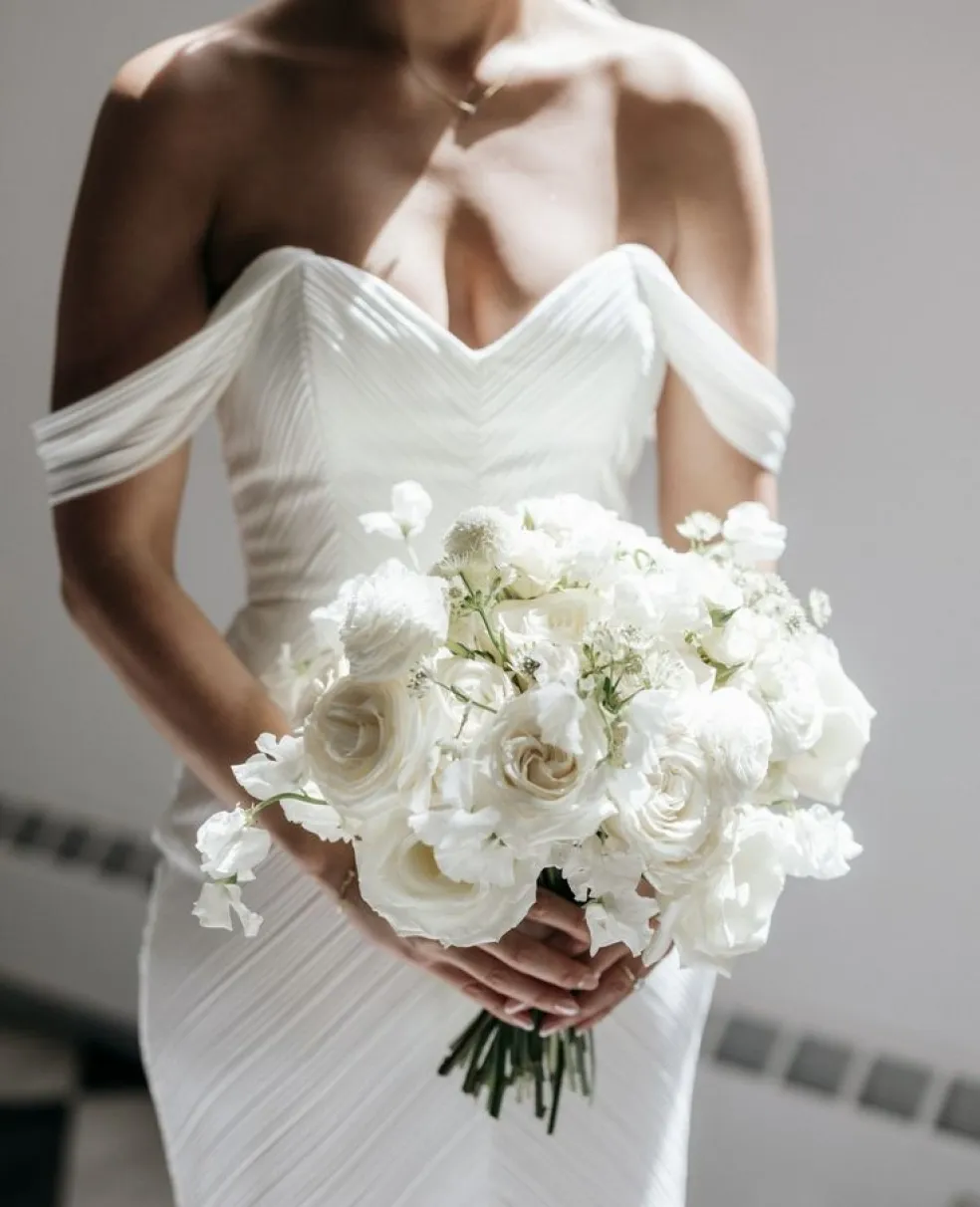 jednofarebná svadobná kytica