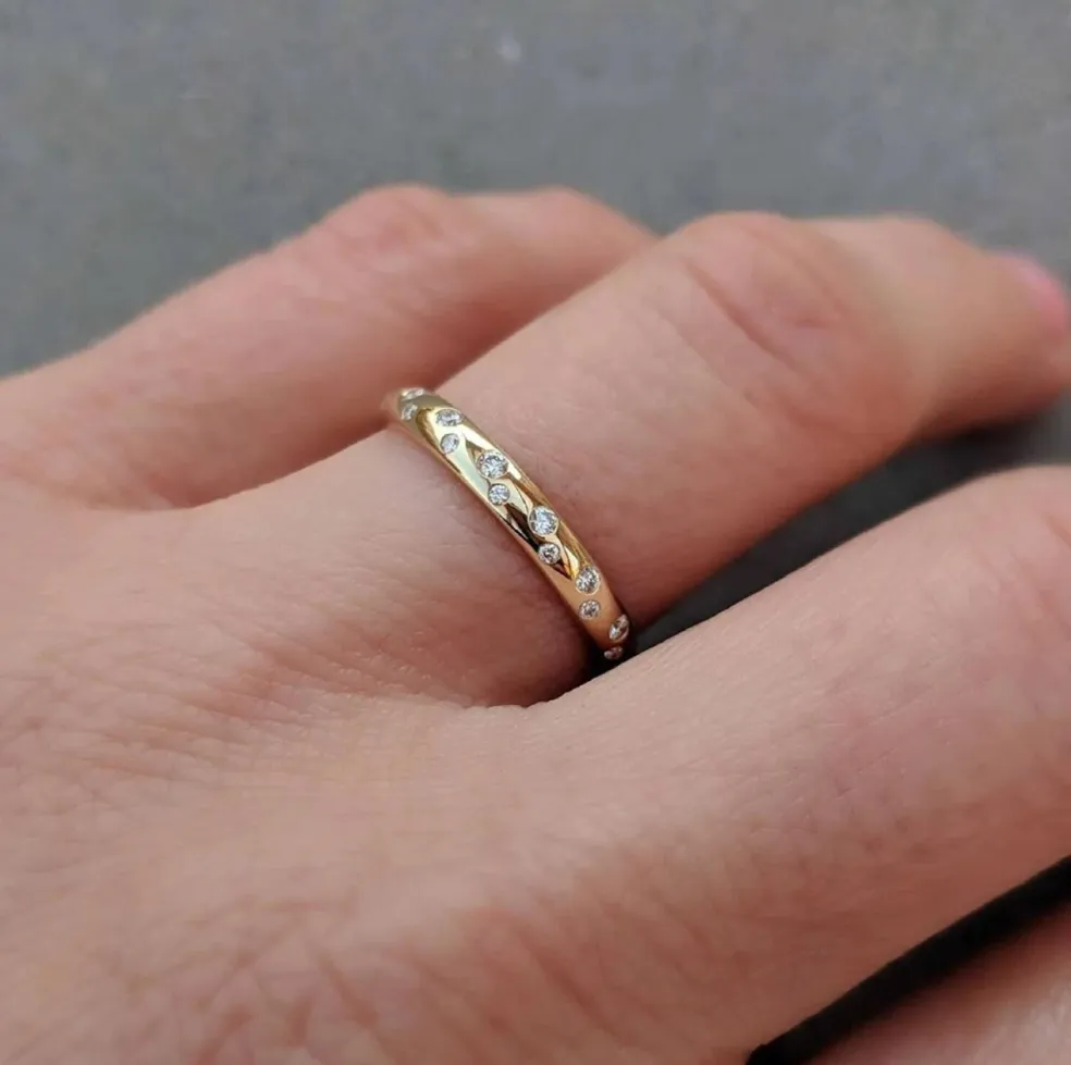 Obrúčky s pravidelným zdobením