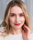 Môže make-up reálne zhoršiť stav pleti? Pravda, ktorú je dobré poznať