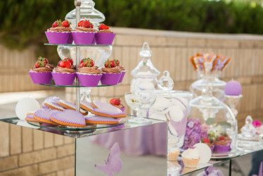 Ako riešiť alergény v svadobných dezertoch: Praktické rady a odporúčania