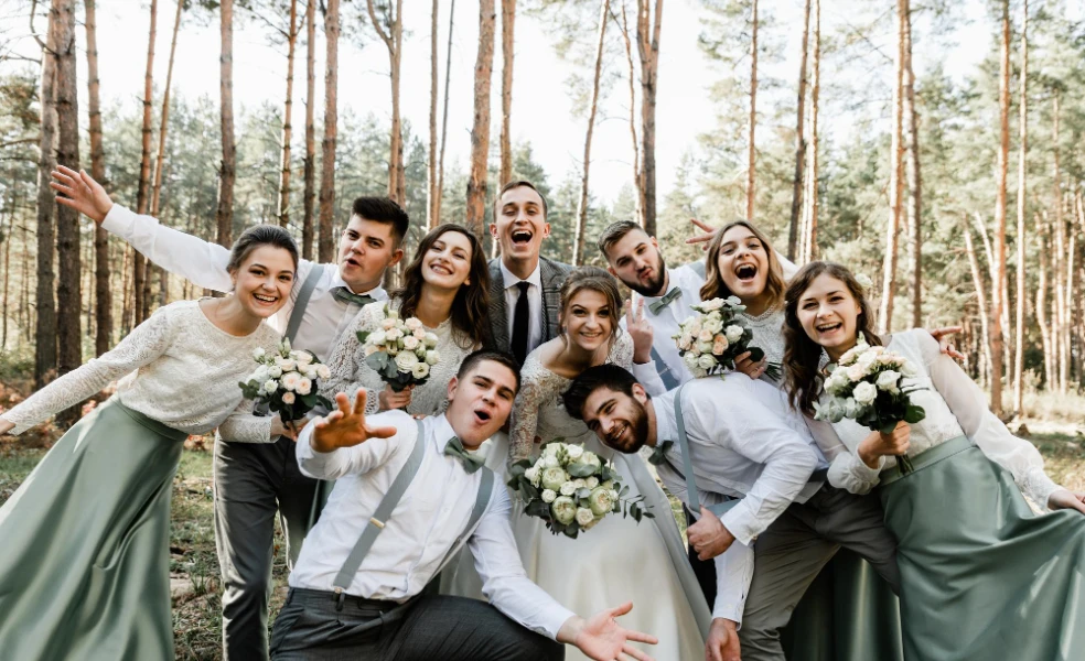 Šéf a kolegovia na svadbe