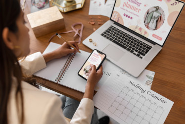 Čo si na svadbu objednať ako prvé a čo môže počkať: Manuál, ktorý vám ušetrí čas i nervy