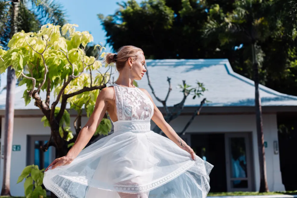 svadobné šaty vlečka