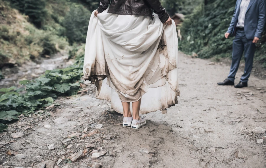 problémy so svadobnými šatami