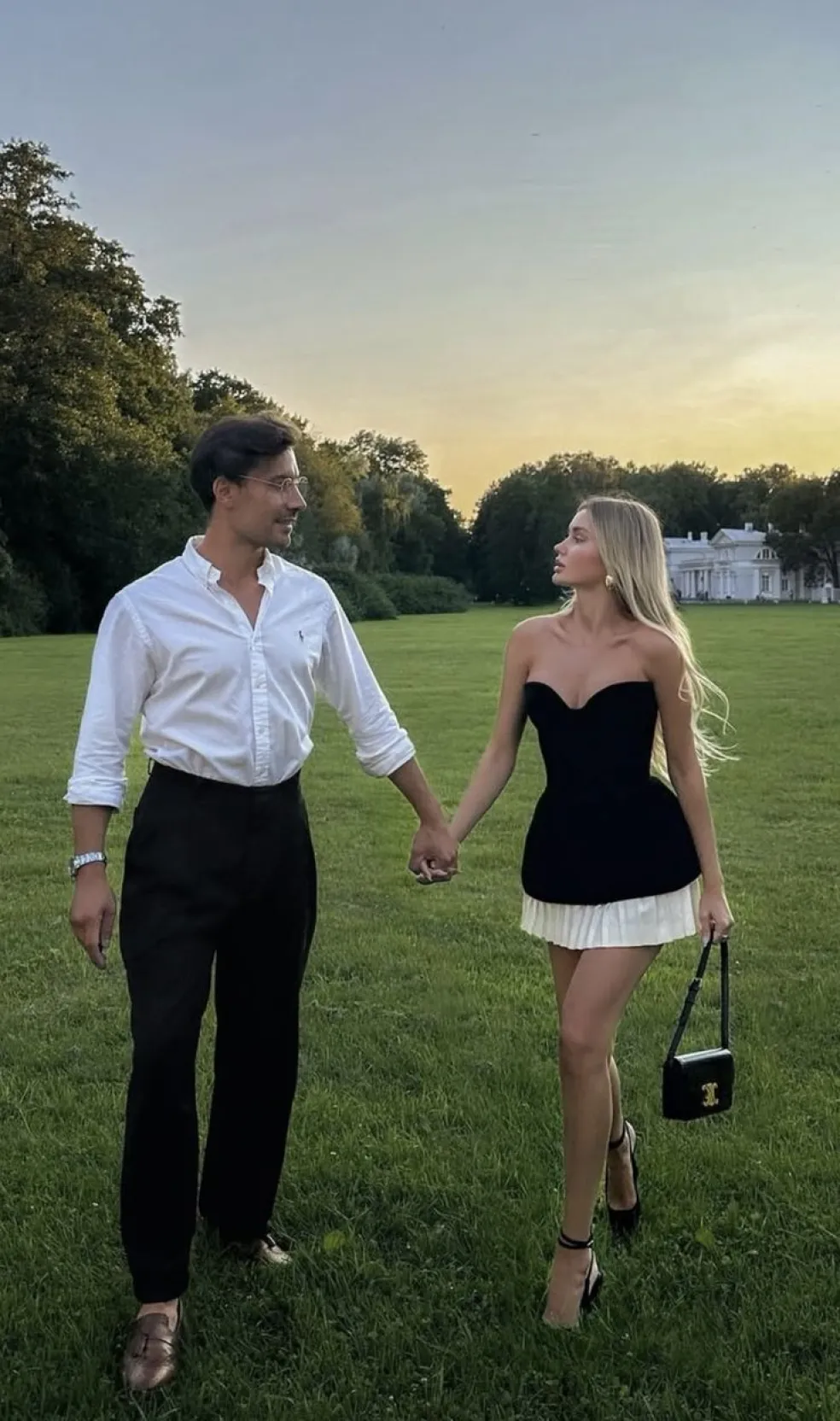 čierne šaty na letnú svadbu áno či nie