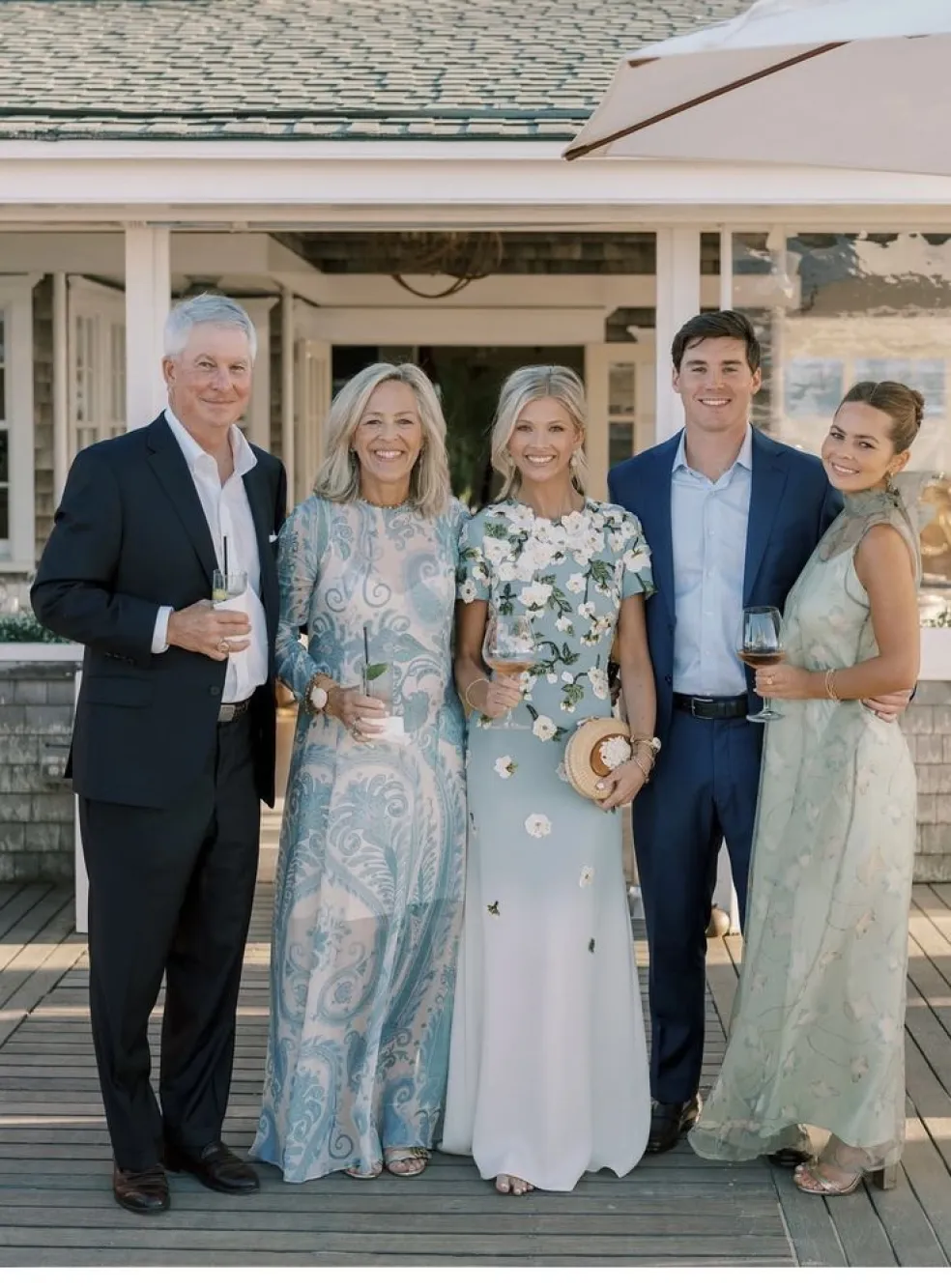 farby šaty svadobná mama