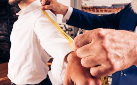 svadobný oblek na mieru